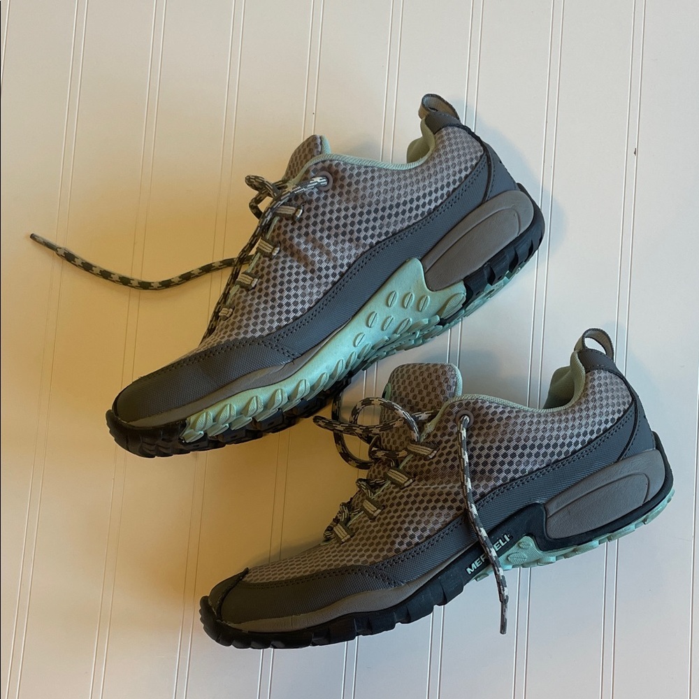 Merrell Gray and Green Athletic Shoes Women’s 9.5 EUR 40.5 - Picture 3 of 8